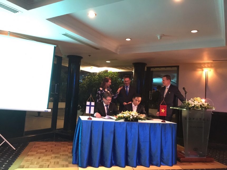 Cooperation for exploring renewable energy sources